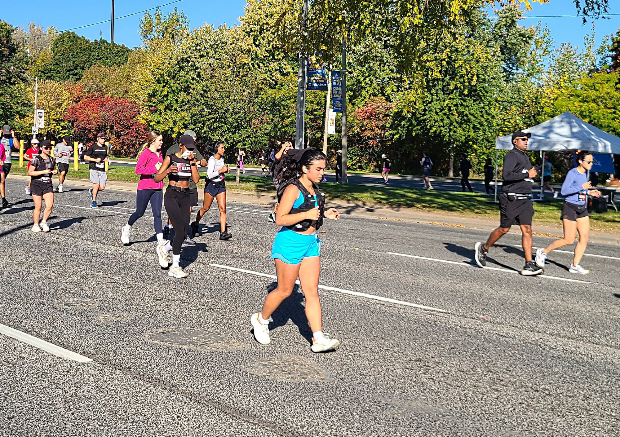 Huge turnout for the running of the 2024 Toronto Waterfront Marathon